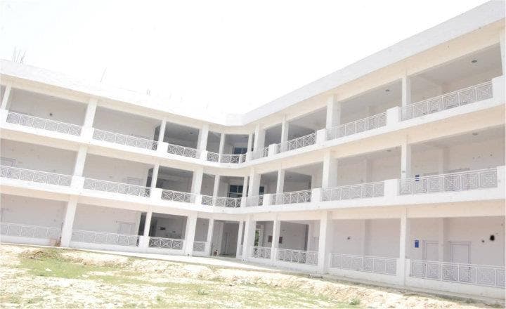 Gyan Mahavidyalaya Aligarh Academic Building photo 3